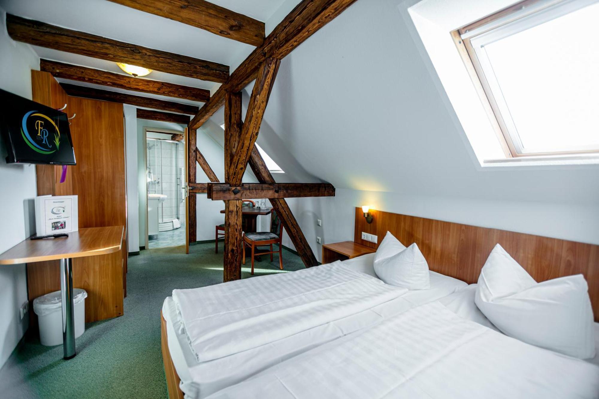 Hotel Zum Goldenen Loewen Peitz 외부 사진