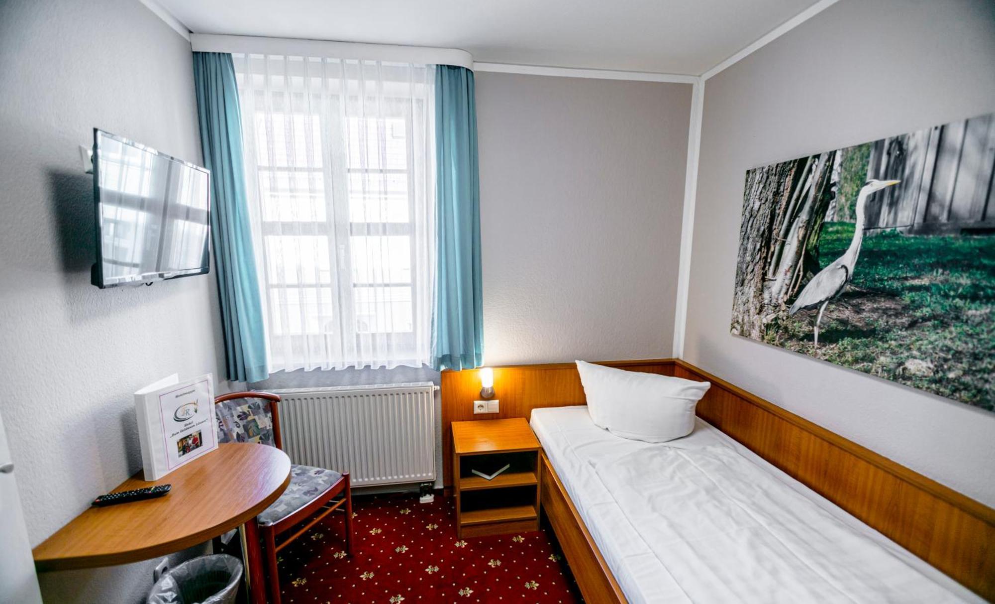 Hotel Zum Goldenen Loewen Peitz 외부 사진