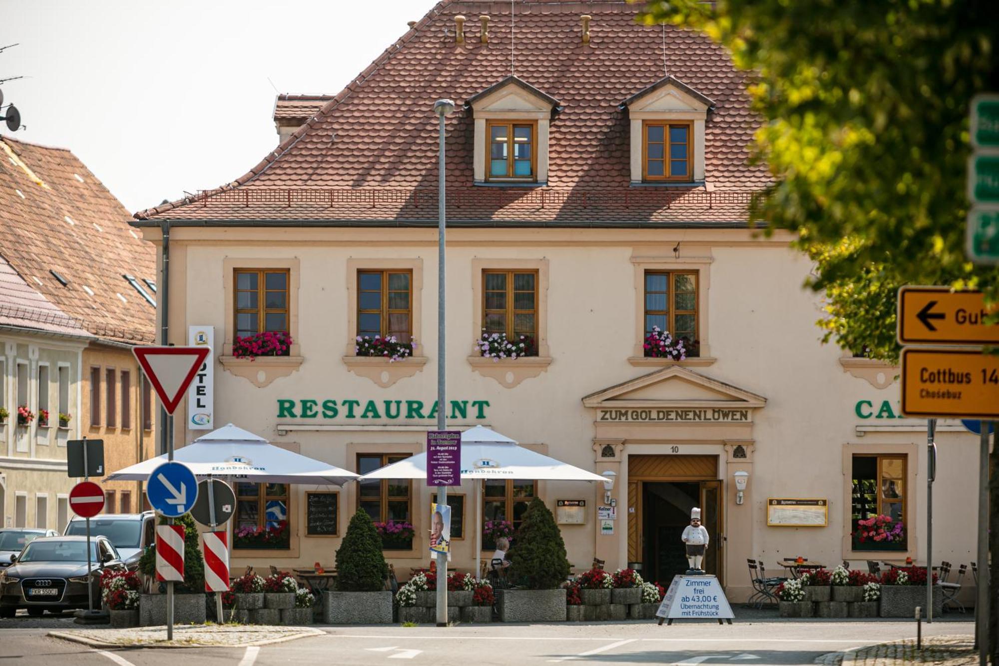 Hotel Zum Goldenen Loewen Peitz 외부 사진